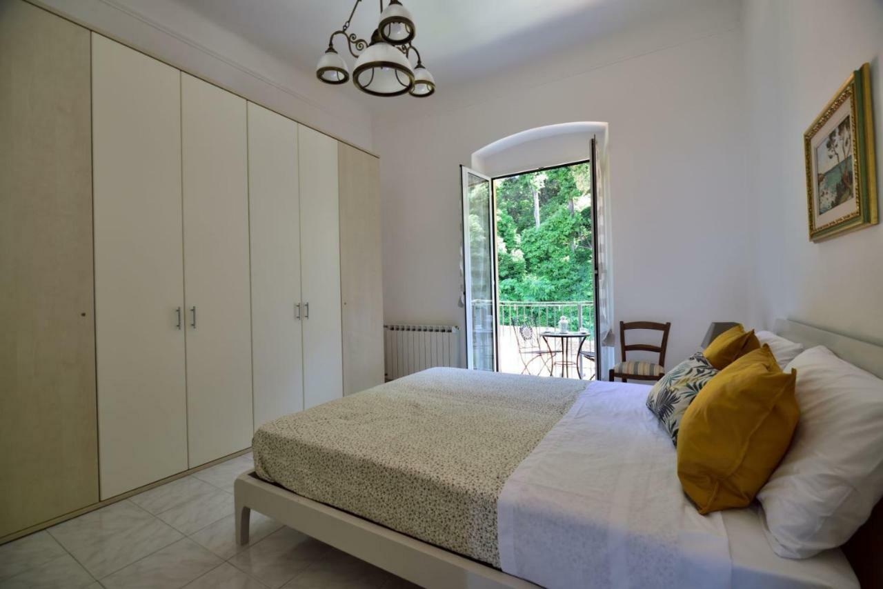 Il Faro Dei Poeti Apartment Lerici Exterior photo